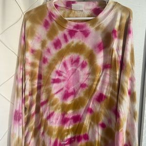 LNA woman’s long sleeve top size large